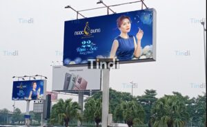 Quang-cao-bai-do-xe-1