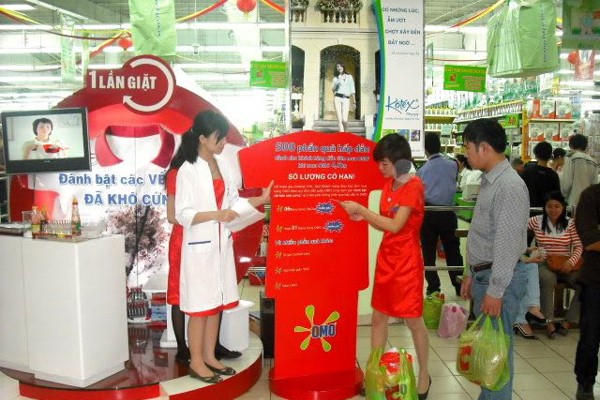 Quảng cáo trong siêu thị và TTTM