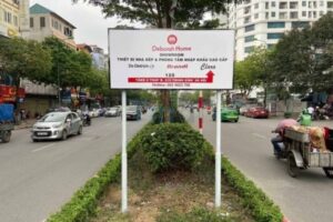 TaxiMedia-OOH-quy-hoach-quang-cao-ngoai-troi-5-600x400