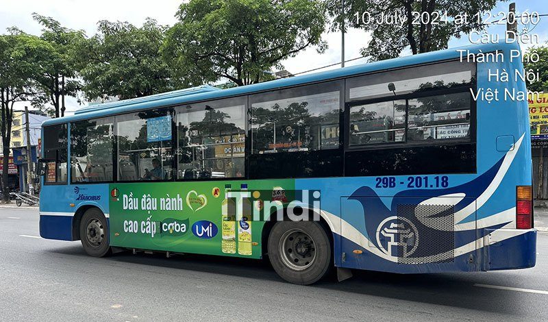 Quảng cáo trên xe bus Hà Nội