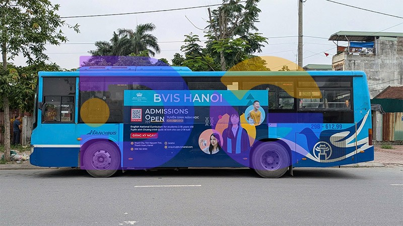 Hình thức dán quảng cáo diecut. Maquette quảng cáo được tỉa tót vô cùng đẹp mắt